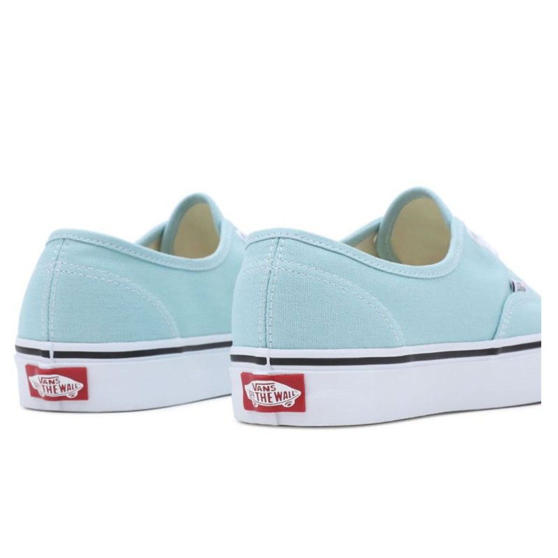 VANS AUTHENTIC